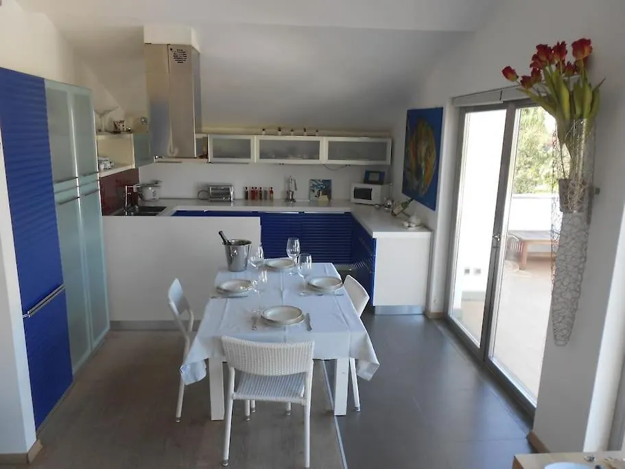 Apartment Villa Elloise Palermo Italy