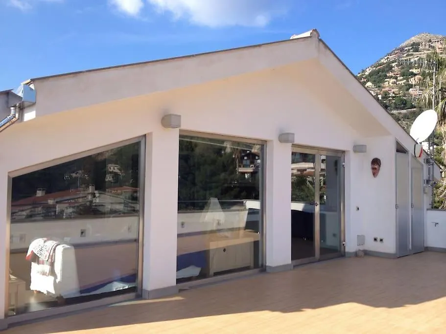 Villa Elloise Palermo Apartment