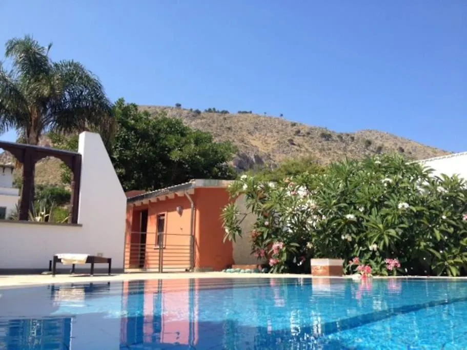 Apartment Villa Elloise Palermo