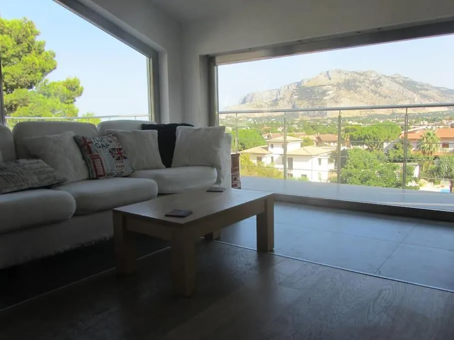 Apartment Villa Elloise Palermo Italy